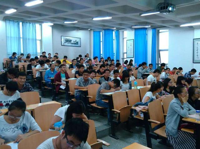 大学生的开放时间是固定的吗网友看了开幕式后我不想回学校了